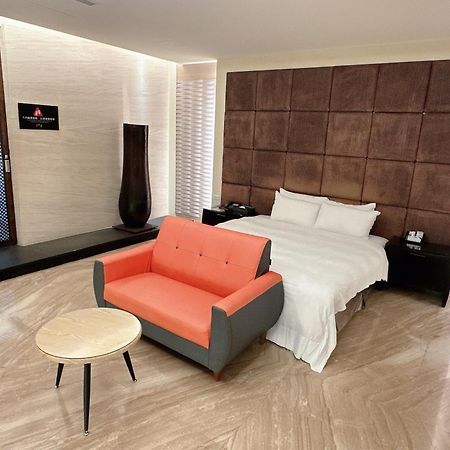 Orient Luxury Villa Motel Huwei Buitenkant foto