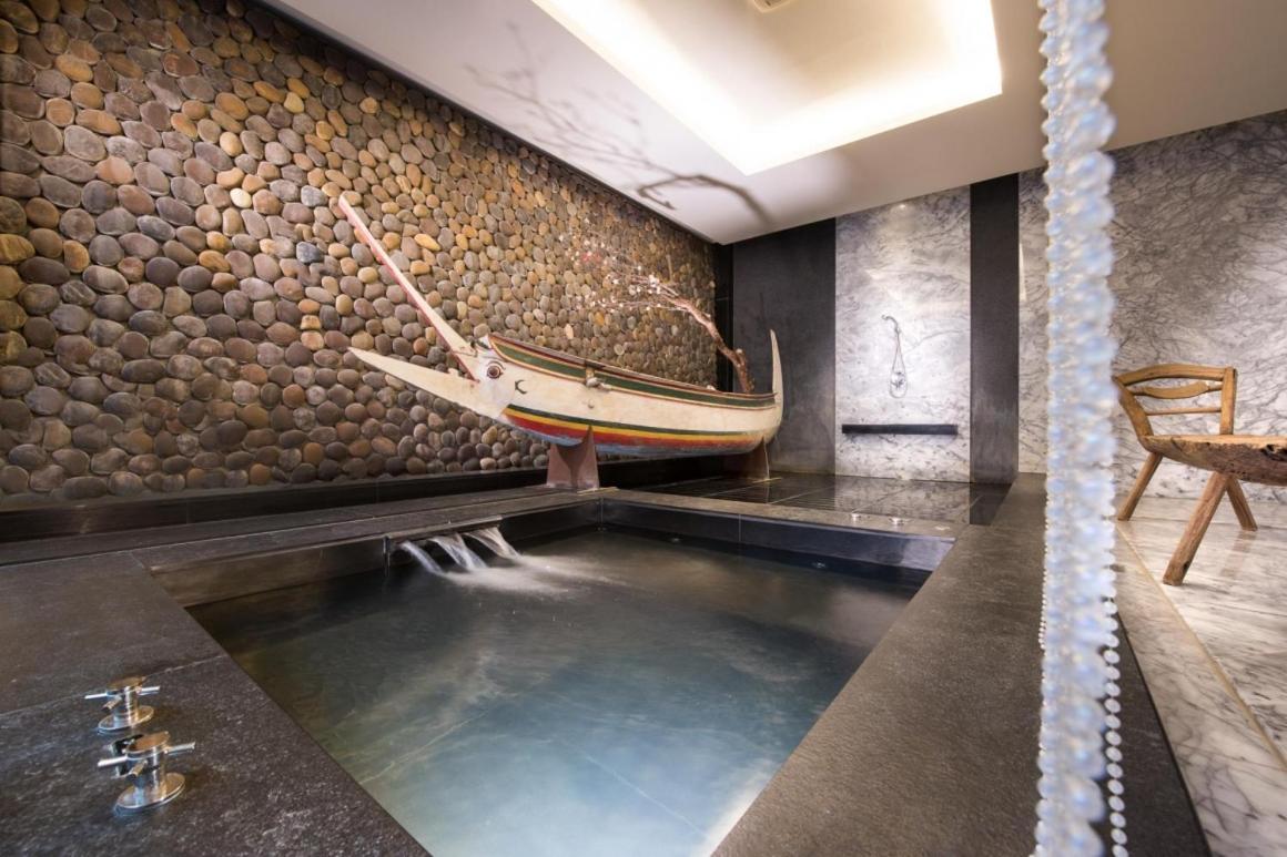 Orient Luxury Villa Motel Huwei Buitenkant foto