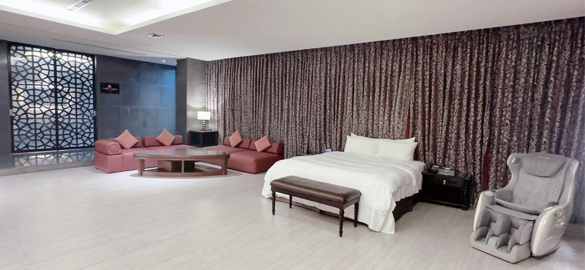 Orient Luxury Villa Motel Huwei Buitenkant foto