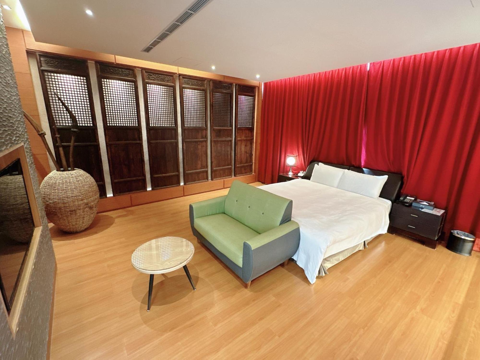 Orient Luxury Villa Motel Huwei Buitenkant foto