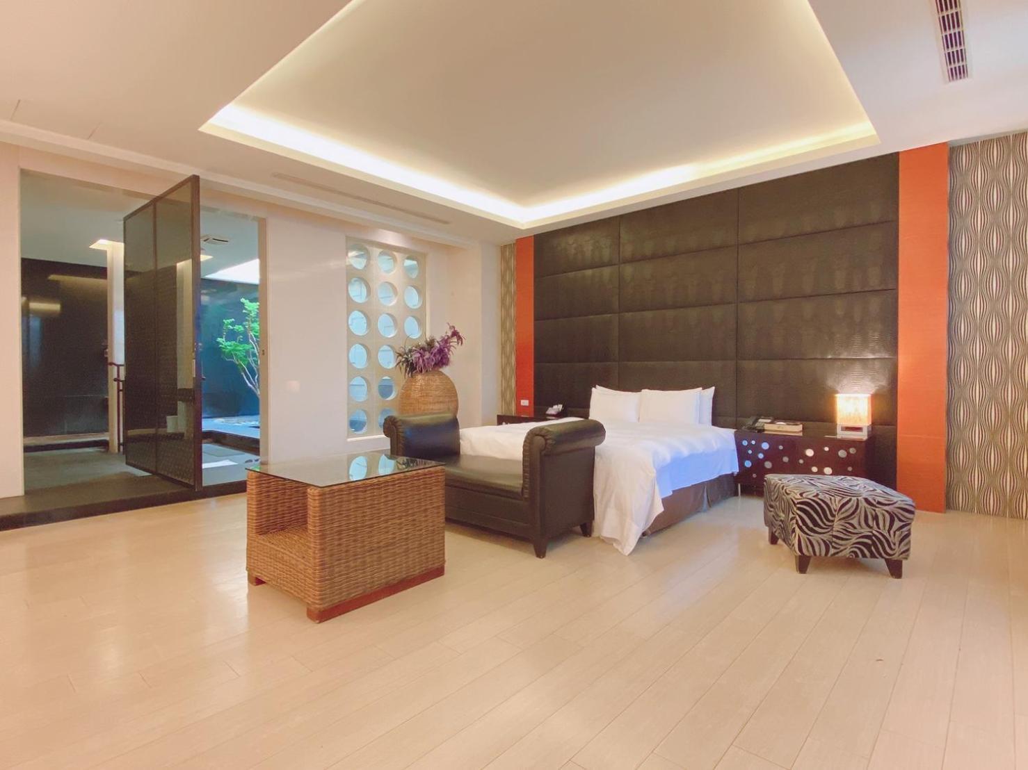 Orient Luxury Villa Motel Huwei Buitenkant foto