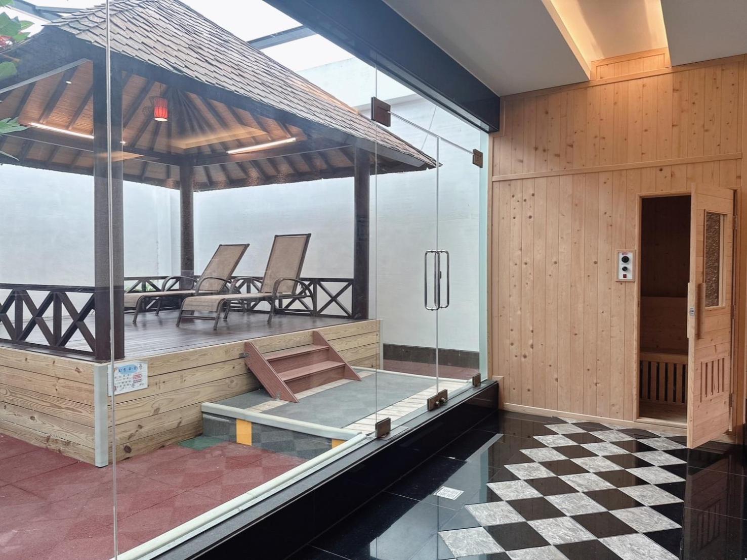 Orient Luxury Villa Motel Huwei Buitenkant foto